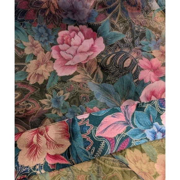 Victoria's Secret Vintage Gold Label Sheer Floral Kimono Robe with Sash - Picture 5 of 6